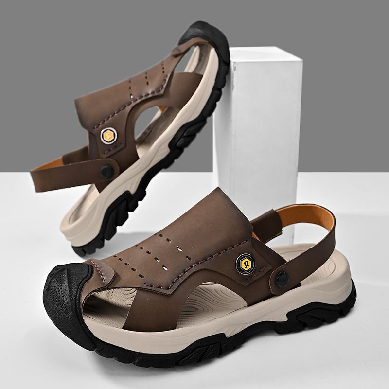 Fashion Casual Leather Sandals for Men Summer Beach Water Hiking Shoes Men Outwear Driving Sandals Stylish Trendy Soft Sole Man Slippers
