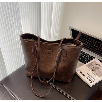 Large-capacity Retro Bag Women's Autumn and Winter Versatile New Casual Simple Shoulder Bag Commuter Tote Bag