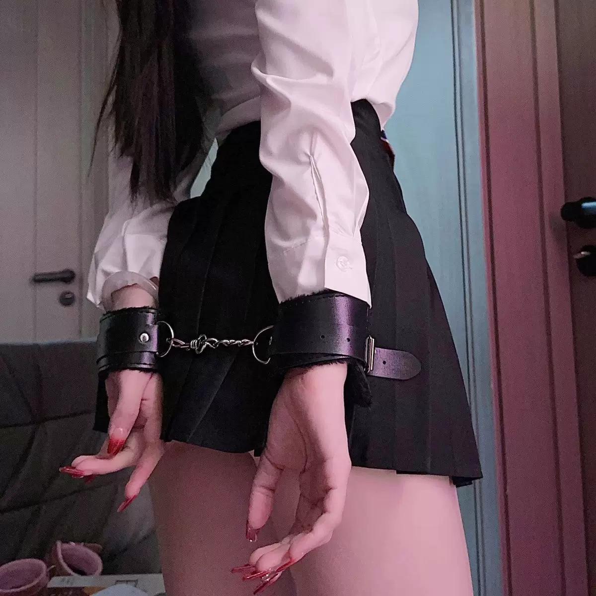 

Мереживне кольє-кольє: Унісекс ланцюжок на ключицю для пар