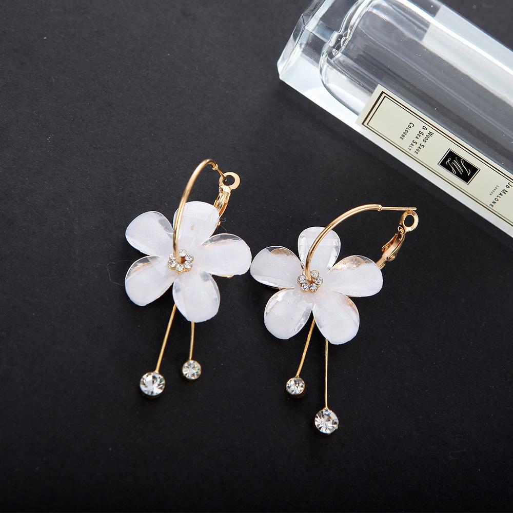 Korean Rhinestone Flower Stud Earrings