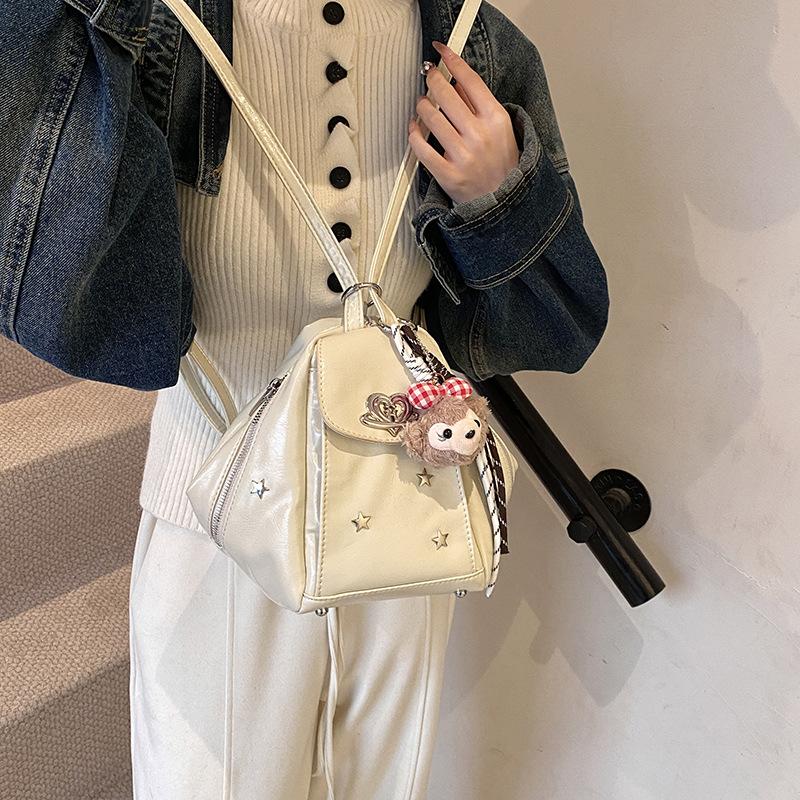 2025 new fashion trend versatile backpack women's bag shoulder bag high-end foreign style small backpack