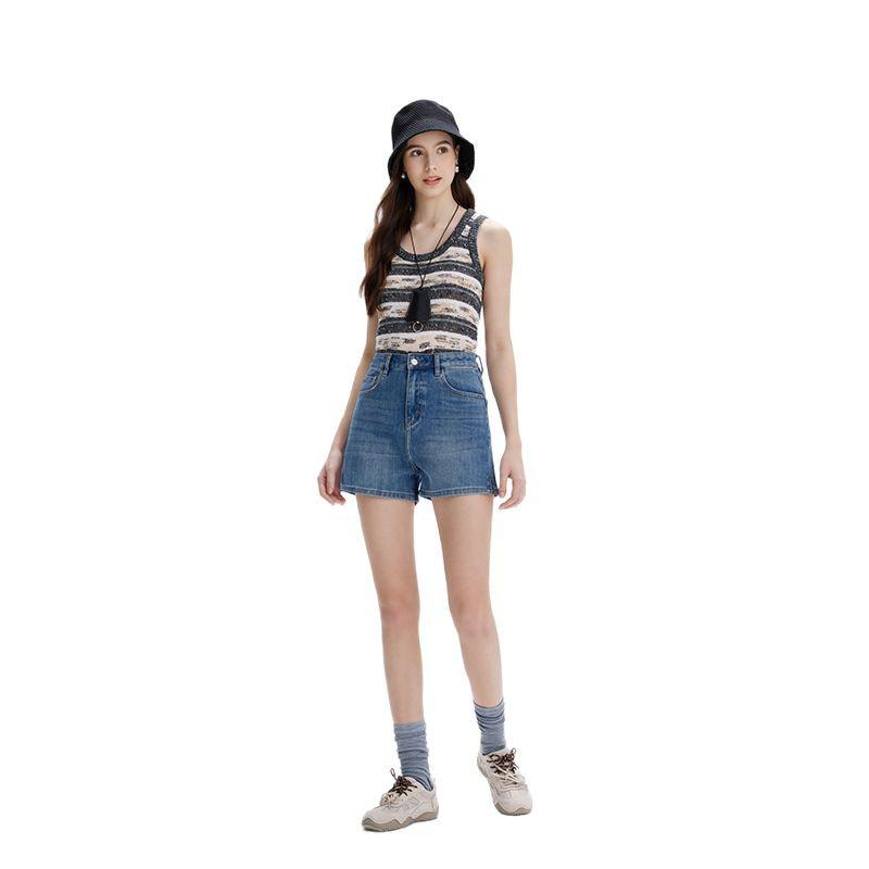 

Summer 2025 High-End Retro A-Line High-Waisted Stretch Denim Shorts for Women 26