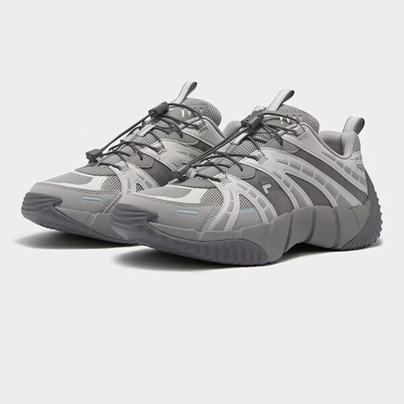 

FILA FUSION Men s Spikeline 2.0 Dad Sneakers 41