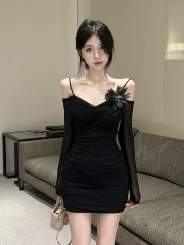 Prawdziwe zdjęcie 9469 Damska seksowna sukienka bodycon z siateczki do klubu nocnego z kwiatową wstawką i ramiączkami spaghetti opadającymi na ramiona