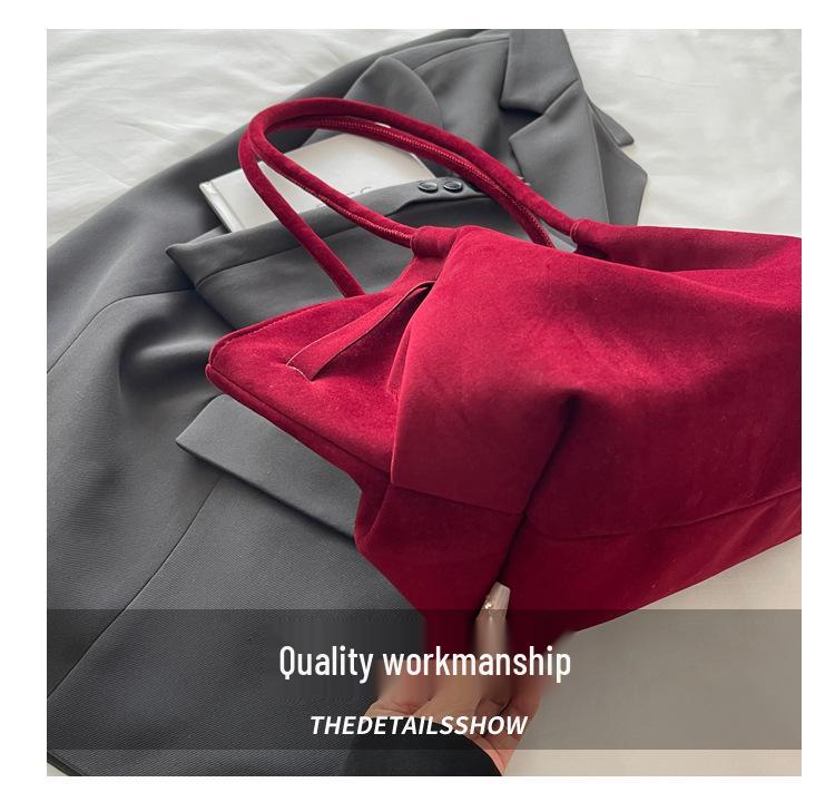 Women's Suede Pleated Tote Bag - Large Capacity, Retro Korean Style Shoulder Handbag for Autumn/Winter 2025