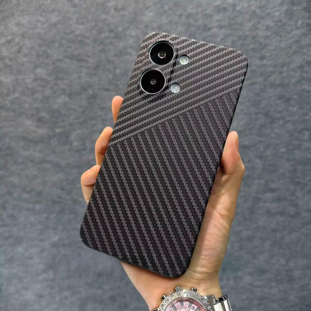 Etui na POCO X8 Pro Max Nowe Matowe Twarde Luksusowa Tekstura Włókna Węglowego Antypoślizgowe Odporne na Upadek Osłona Tylna do POCO X8 Pro