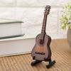 Miniatur-Gitarrenmodell aus Holz, Anzeige, Mini-Musikornamente, Handwerk, Wohnkultur (Braun 10cm)