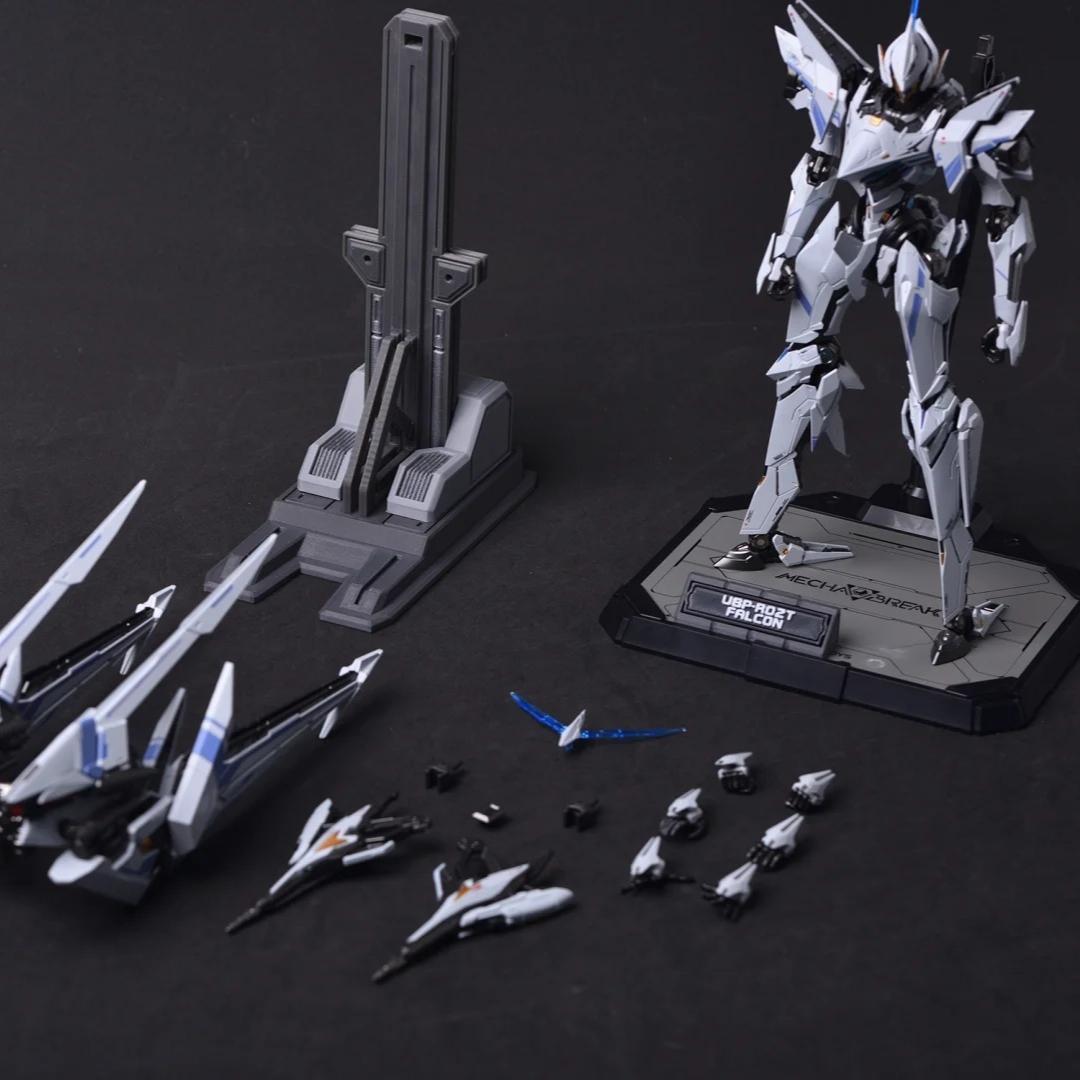 

MechaBREAK X Moshow Progenitor Effect Break Striker Model Falcon U_BP-R02T Illustrious Class Action Figure - Collector Item