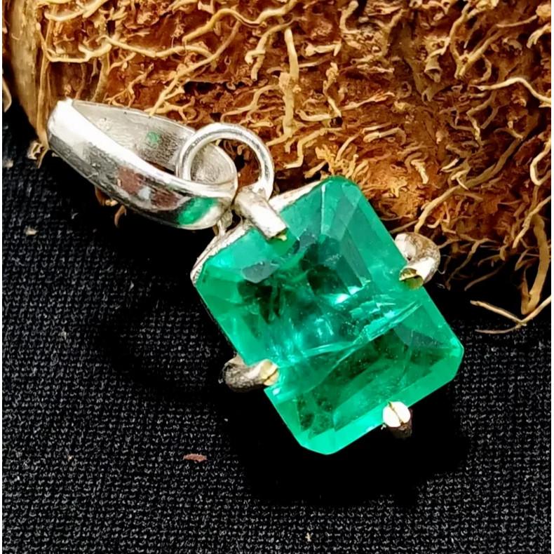 925 Sterling Silber 28,45 Karat Natürlicher Grüner Anhänger Zertifizierter Smaragdschliff Stein NS-542