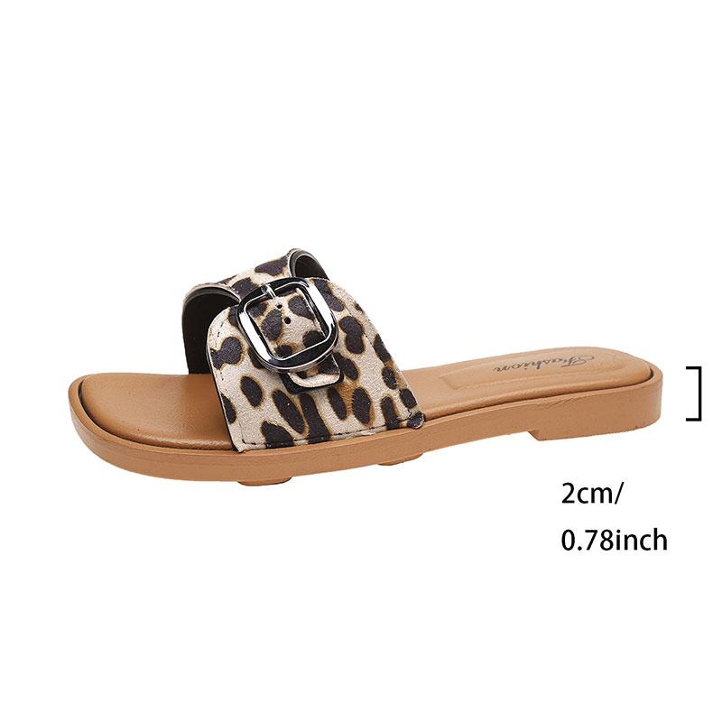 Fashion Leopard Flat Slippers for Women Metal Buckle Decor Thick Sole Non Slip Beach Slippers 2025 Summer Light Comfort Platform Slides