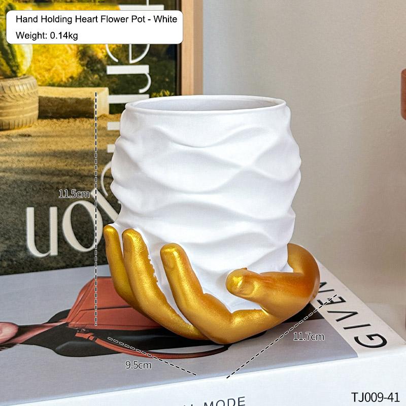 Creative Hand Holding Heart Flowerpot Green Potted Plants Container Home Courtyard Garden Decor Handicrafts Ornament