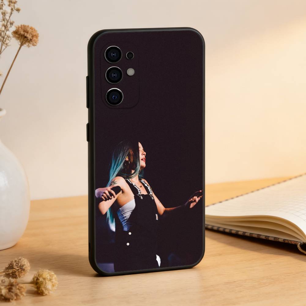 Singer Halsey Phone Case For Samsung S25,S24,S21,S22,S23,S30,Ultra,S20,Plus,Fe,Soft Silicone Black Cover
