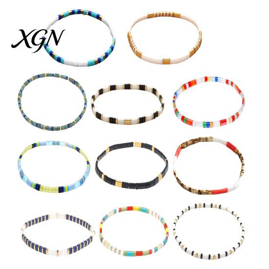 Elastic Stackable Wrist Jewelry Flat Beaded Stretch Bracelets for Women, Bohemian Friendship Bead Bracelets, Simple Layering Bracelet Set Boho