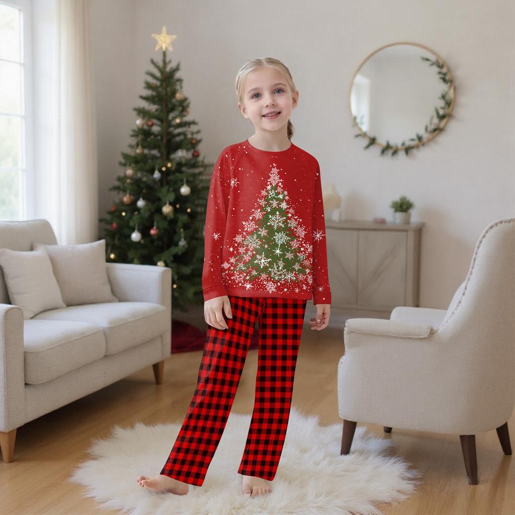 Passende Familiensets mit Weihnachtsmotiven, Langarmshirts und Hosen
