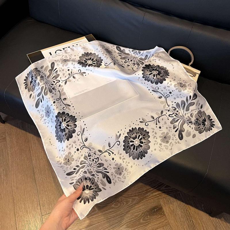 Fashion Black and White Printing Temperament Square Scarf Imitation Silk Korean Version Decorative Scarf Scarf Professional Decorative Shawl Silk Scar