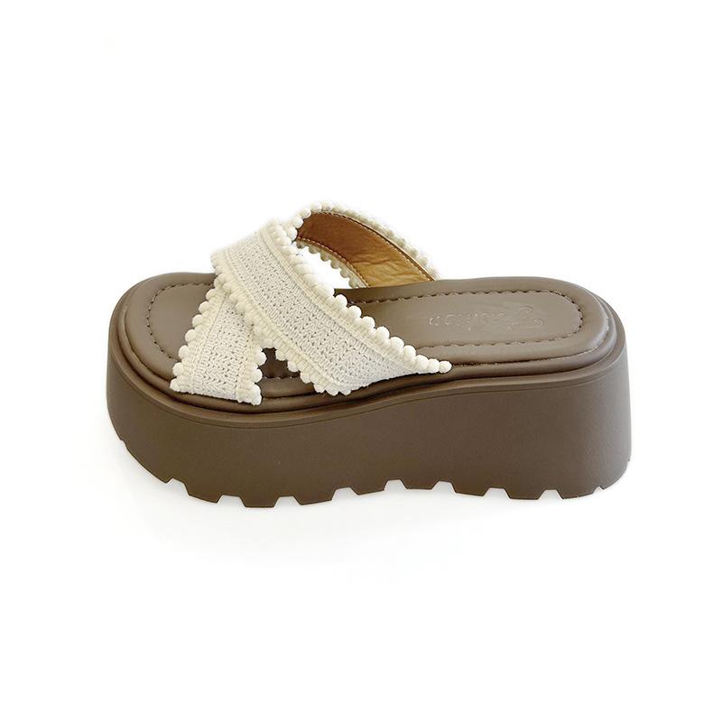 Muffin thick bottom heightening cross with cool slippers women's summer wear 2025 summer new bohemian beach slippers