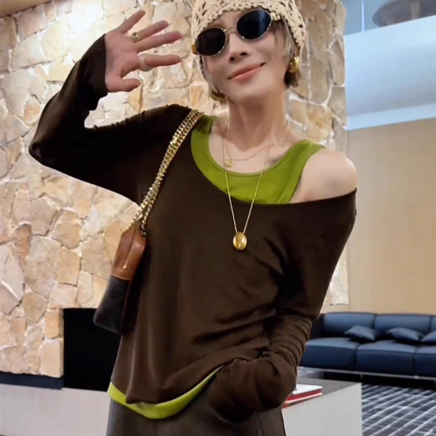 

[Original cloth cotton 260] Fake two off-the-shoulder contrasting T-shirts for women s autumn casual loose and thin bottoming top XL темно-коричневого кольору