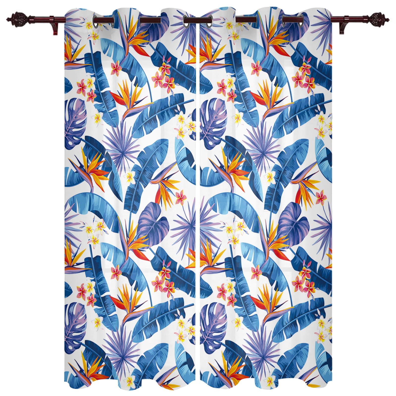 Летние зеленые тропические растения с пальмовыми листьями — фото 17