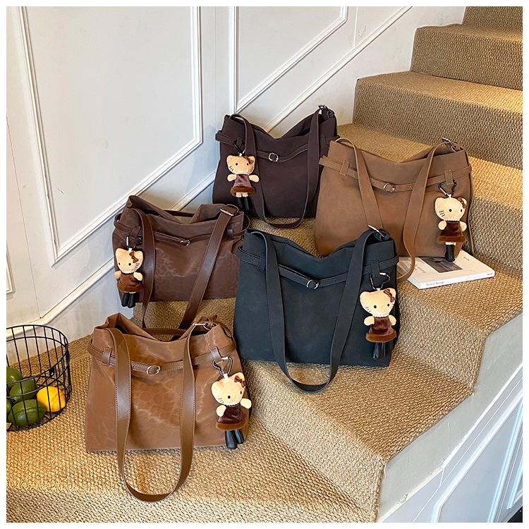 Women's High-End Large-Capacity Tote Bag - 2025 Fashion-Forward, Versatile Crossbody for Autumn/Winter