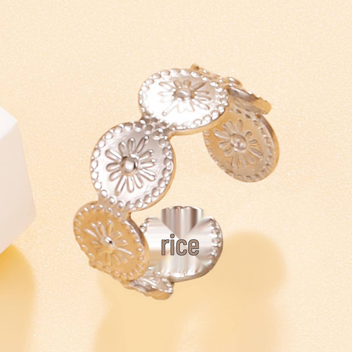 Stainless Steel Retro Eight-Pointed Star Adjustable Ring - 18K Gold Vacuum Plated Coin Design.