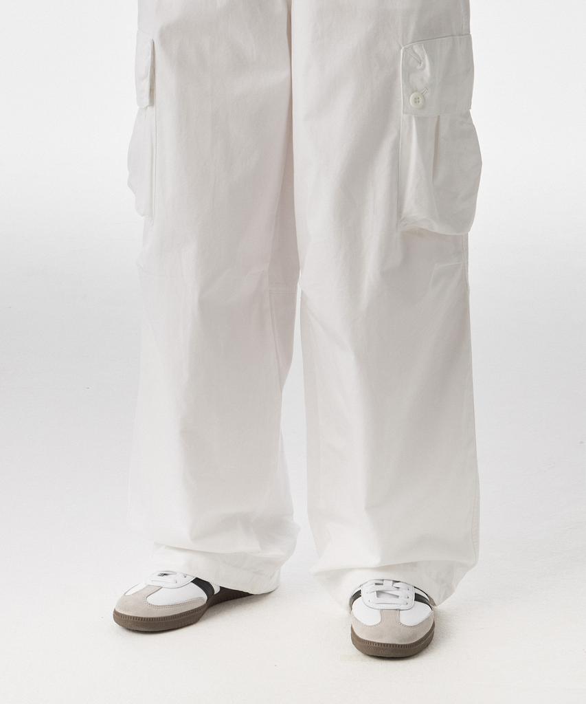 Musinsa Standard Woman Women'S Cotton Parachute Cargo Pants [White]