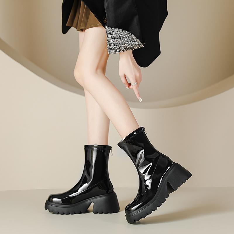 Small Girls Height-increasing Thick-soled Short Boots Women's Autumn and Winter Short Tube 7cm High-heeled Patent Leather Thick-heeled Thin Boots 