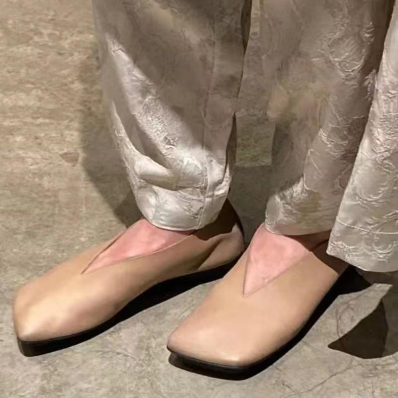 

Кожаная ниша темный пионер диагональная голова балетки женские летние и осенние удобные ленивые одна педаль одинарные туфли 40 телесный