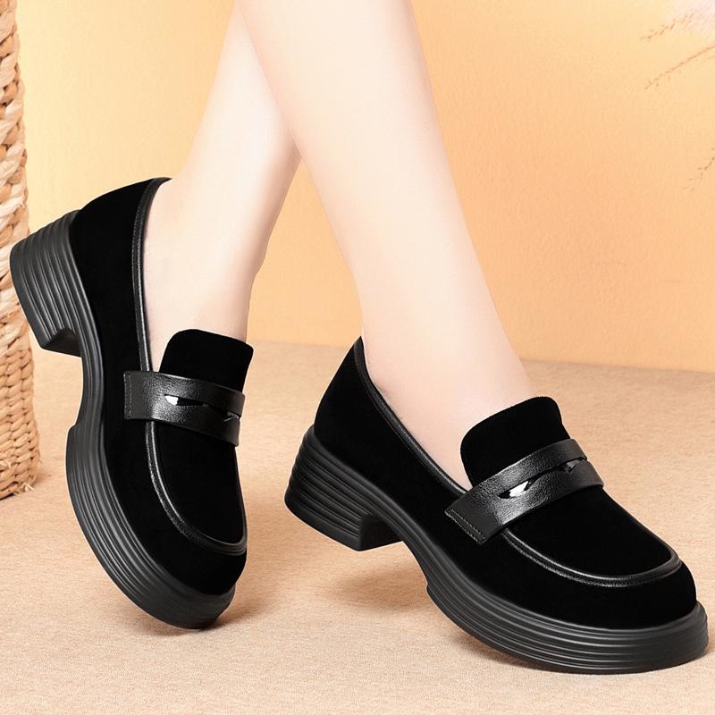 British Fashion Style Thick-Soled Leather Shoes For Women Thick Heel Loafers New Spring High Heel Black Women s Single Shoes 35 3990₽