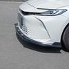 Zestaw Karoserii Przedni i Tylny do Toyoty Camry Model 24: Zawiera przedni splitter, tylny dyfuzor, progi boczne, górny spoiler, tylny spoiler oraz żaluzje