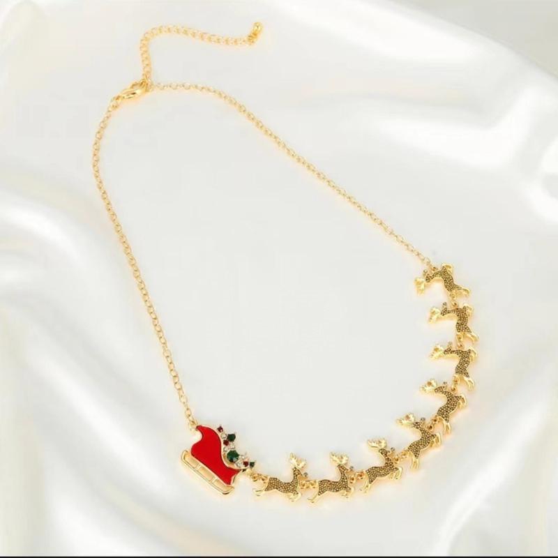 Festive Reindeer Necklace Handmade Chain Choker Adjustable Sled Elk Pendant Neckchain Accessory for Christmas Parties