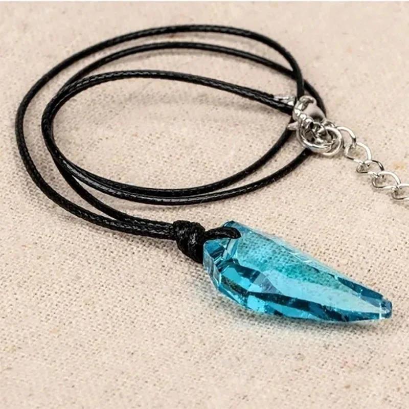 Ready Stocked Crystal Wolf Tooth Wax Rope Pendant Couple Necklace New Fashion Unisex JewelryHot Sell