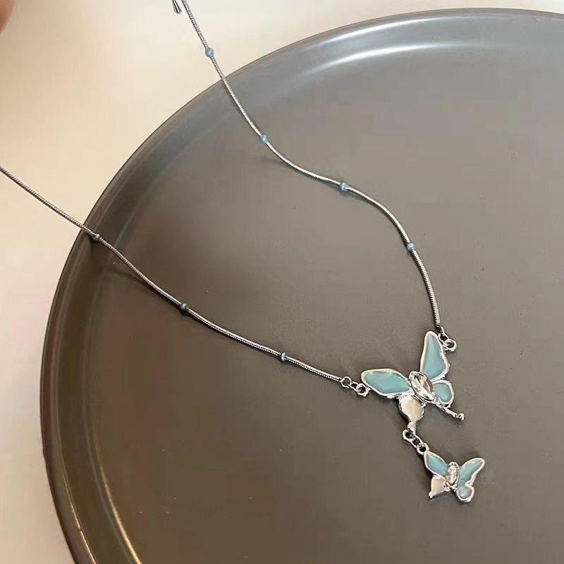

New Fashion Blue Color Oil Dripping Zircon Butterfly Necklace For Women Temperament Design Collarbone Chain Party Gift