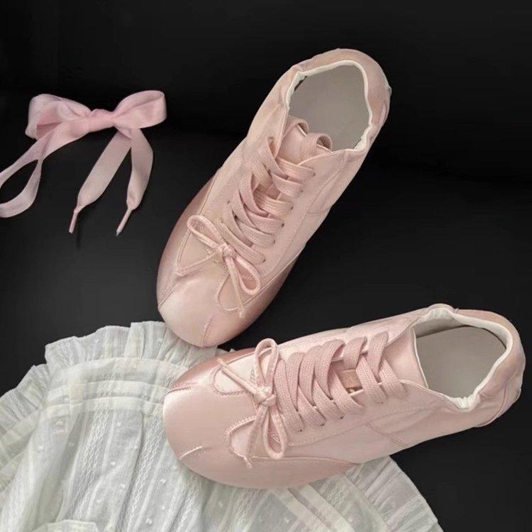 Thick-soled Sweet Round Head Flat-soled Casual Shoes 2025 Spring New Versatile Bow Ballet Style Moral Training Shoes Women