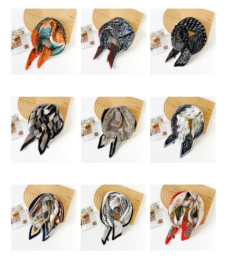 NEU Mode Plissiert Bedruckt Damen Halstuch Schals Vintage 70CM Quadratischer Plissierter Schal Für Damen Sommer Knitter Damen Schals