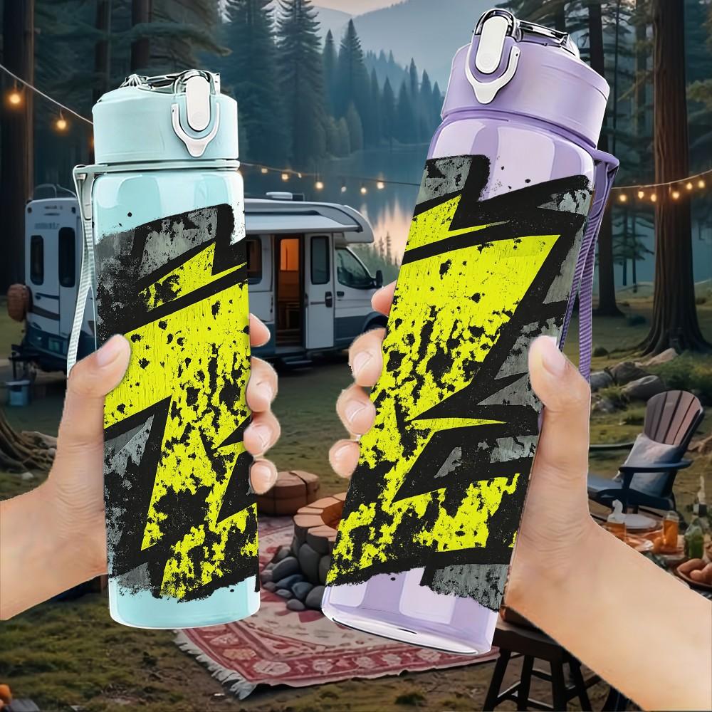 1PC Yellow Lightning Thunder Graffiti Print 750ml Color Plastic Sports Water Bottle Leakproof Flip Straw Lid Suitable for Sports Office Home Use