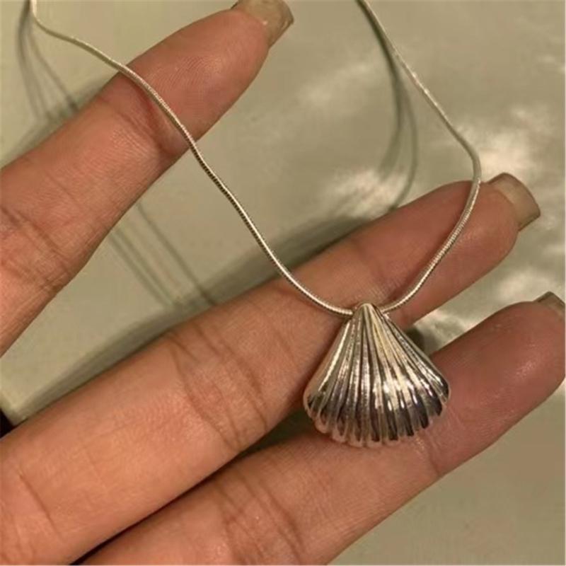 Simple Metal Shells Pendant Necklace Earrings Sweet Cool Collar Necklace Choker Neck Chain Y2K Earrings Fashion Jewelry
