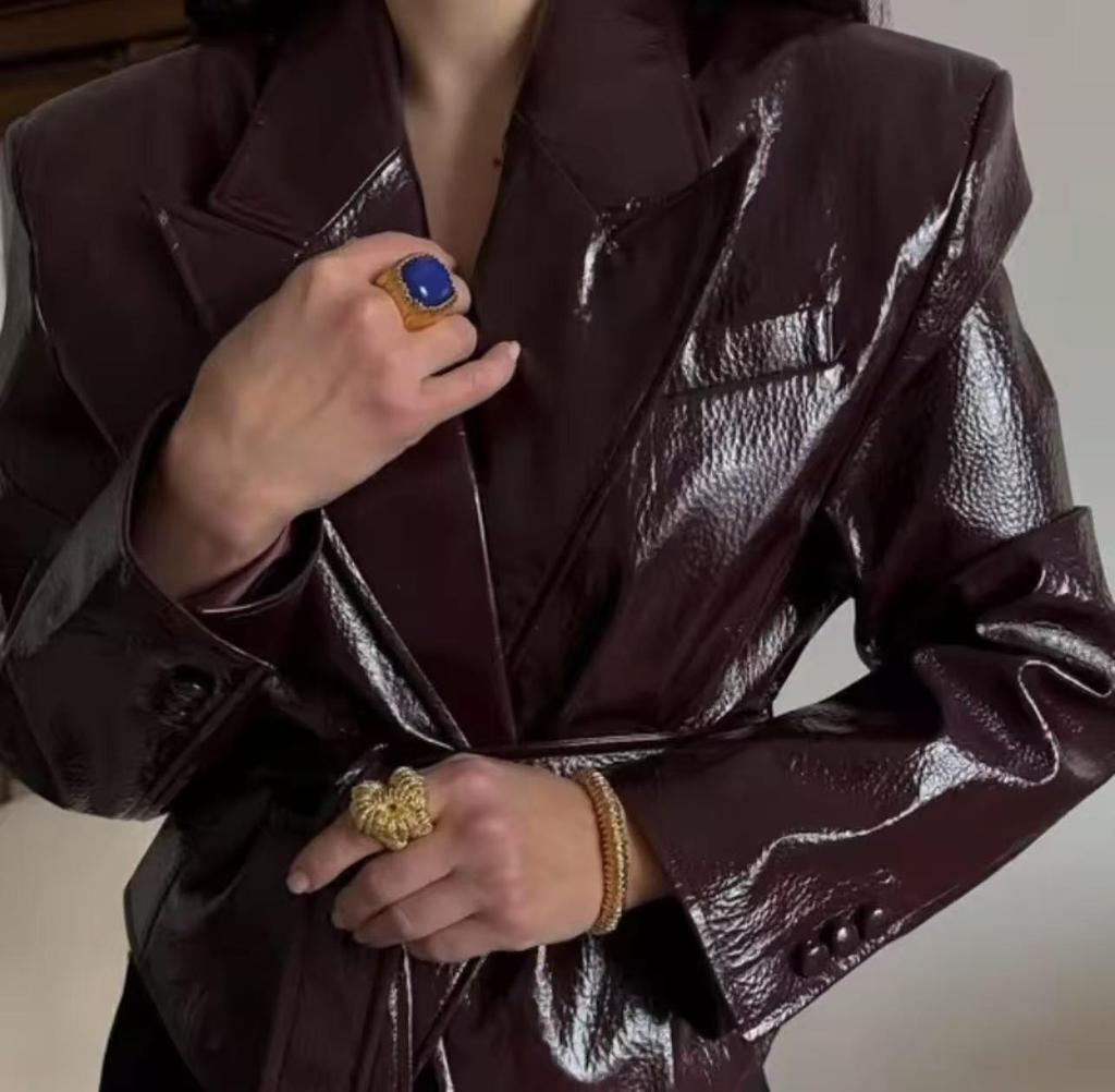 European and American Women's Retro Distressed Faux Leather Lapel Jacket