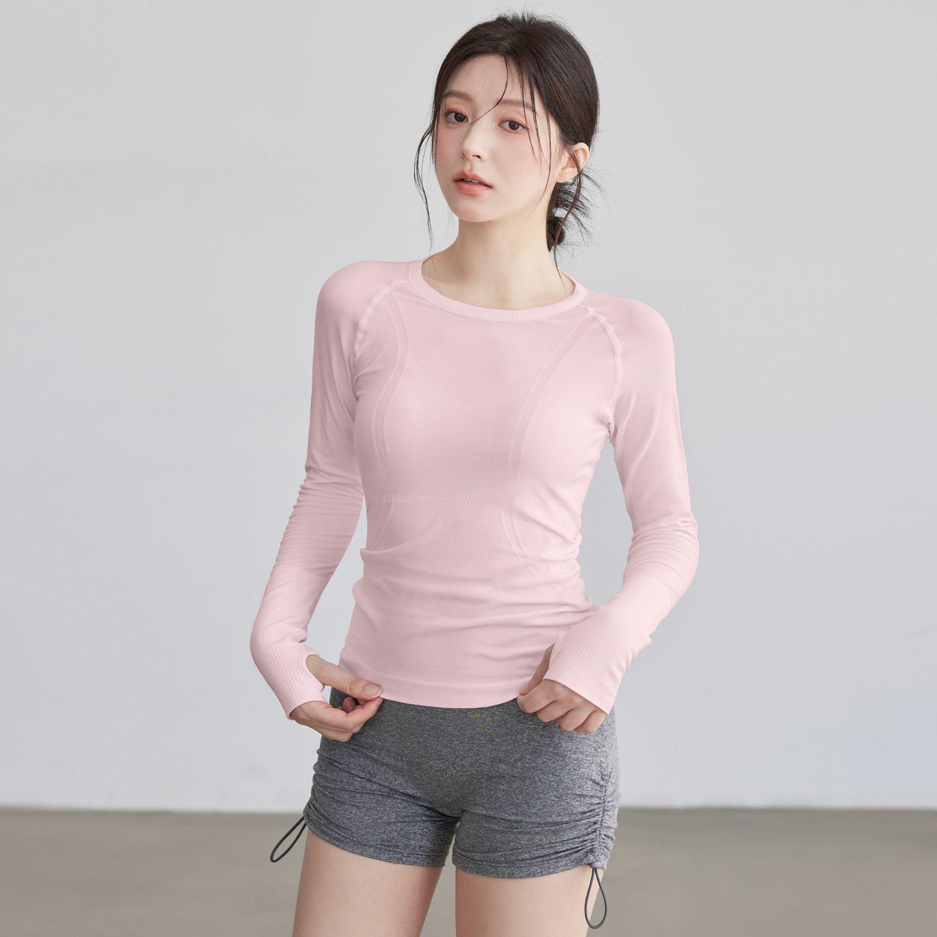 Women s Seamless Breathable Long Sleeve Yoga Top - Quick Dry, Round Neck for Pilates Fitness S (Up to 105)