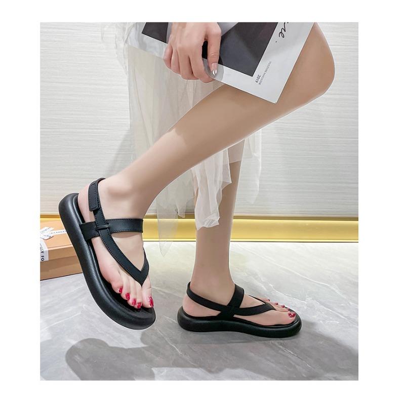 Sandalet kadın modelleri yaz dış giyim düz topuk yumuşak taban yaz dış giyim düz renk