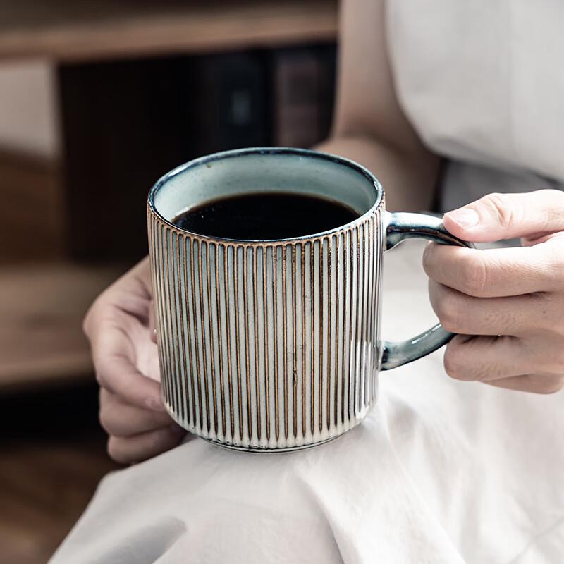 

Deo Star Light Retro Vertical Stripe Ceramic Mug