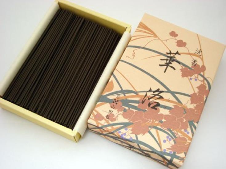 

Yamadamatsu Incense Sticks [Agarwood Karaku] Bulk Packed in a Large Box