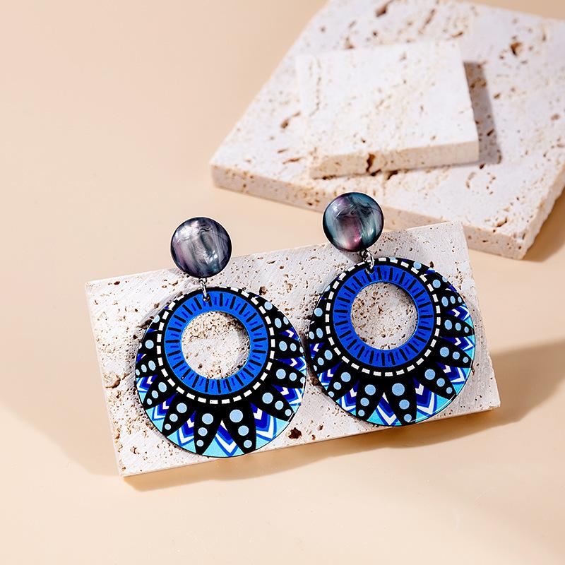 Japan Kawaii Cute Childlike Style Girl Stud Earrings A Variety Of Cartoon Personality Small Ear Jewelry