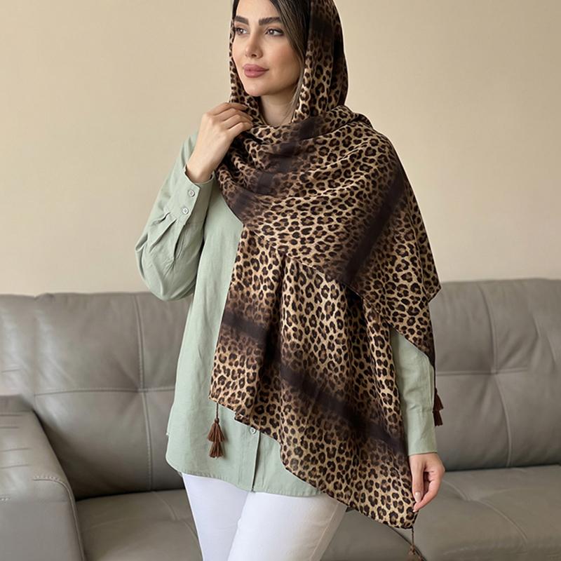 2026 New Arrival Cotton Hijabs for Women Luxury Foulard Femme Leopard Print Tassel Scarves Summer Sun Protection Headscarf