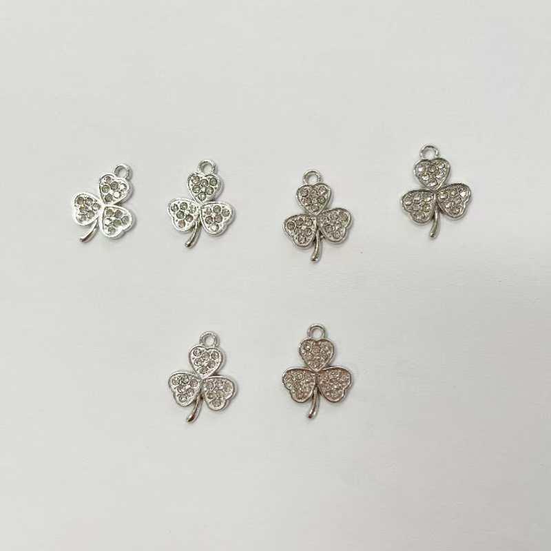 

Trendy Pendant Necklace: Light Luxury UV-Plated Accessories