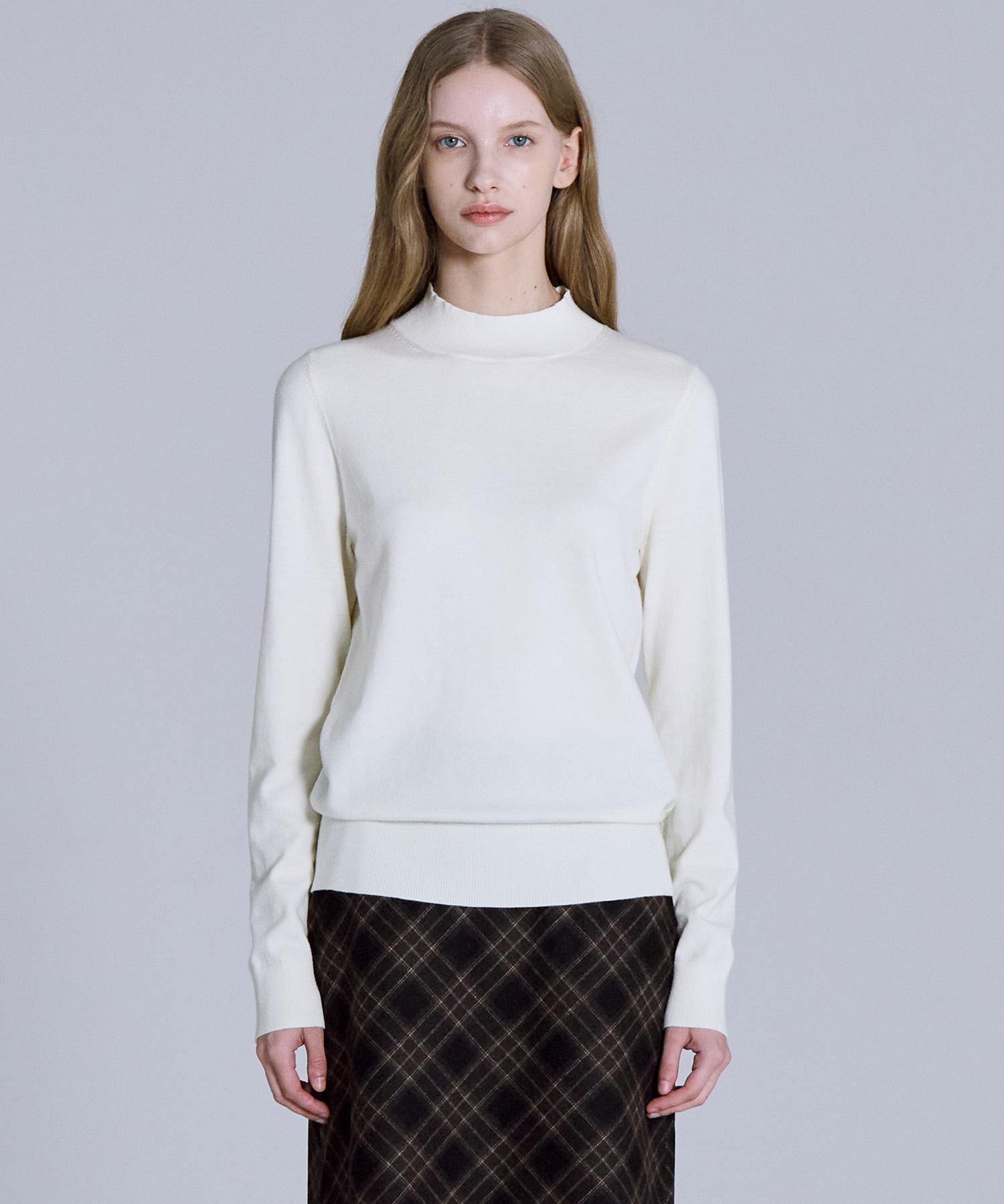 Basic House Women S High-Neck Long-Sleeve Sweater Ivory Lykt7202 Bk/085