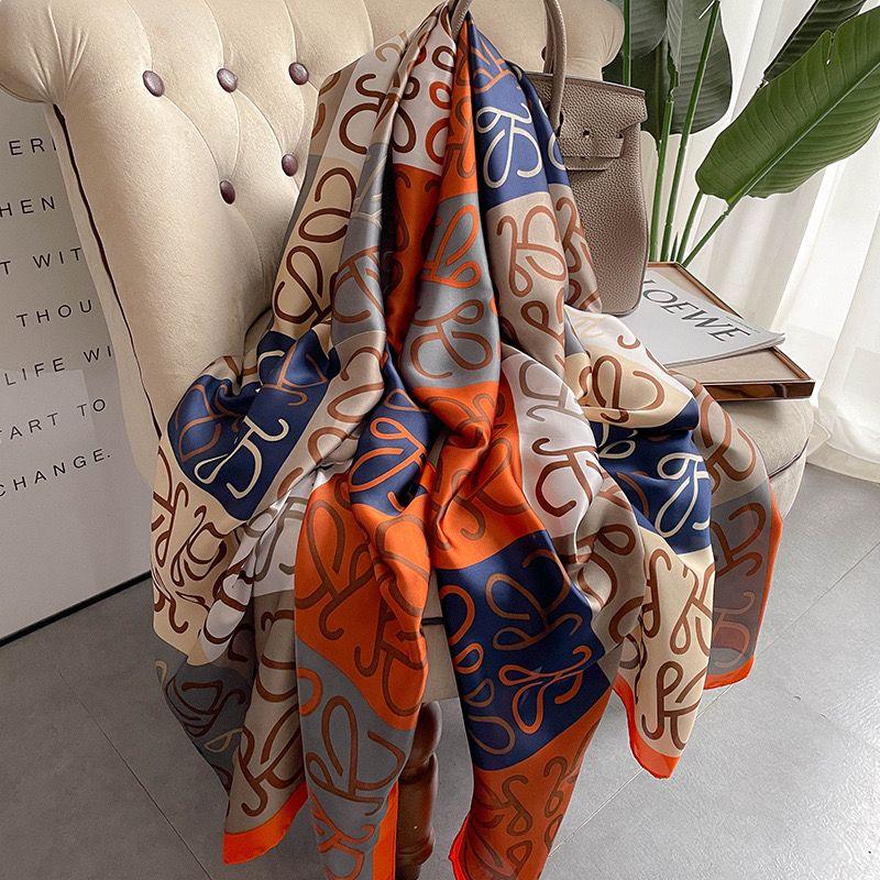 180*90 cm Luxus Marke Frauen Sommer Silk Schals Schal Dame Wrap Weiche Weibliche Europa Designer Strand Bandana