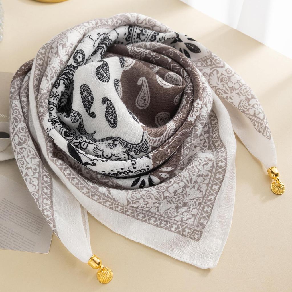 Women's Magnetic Buckle Cotton Scarf - Stylish, Lightweight, Comfortable Neck Protection
