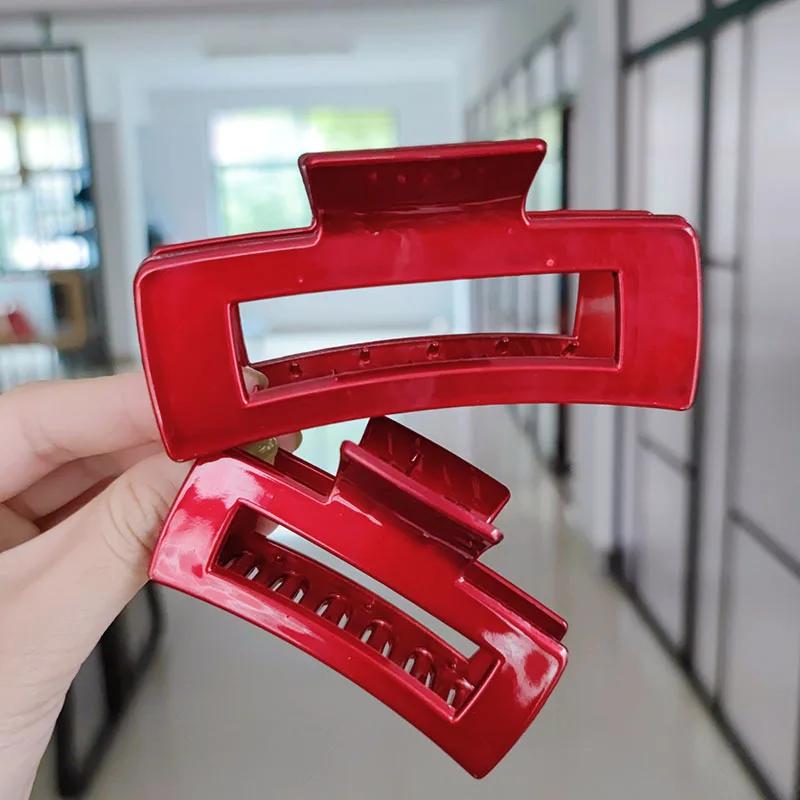 Koreański akrylowy czerwony spinka do włosów dla kobiet geometria mały duży krab spinki do włosów dziewczyny moda kwadratowy krzyż spinki do włosów akcesoria do włosów