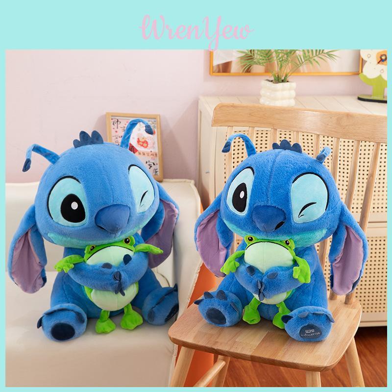 Kuschelige Stitch Plüschtiere mit Frosch-Halte-Designs für Kindergeburtstage