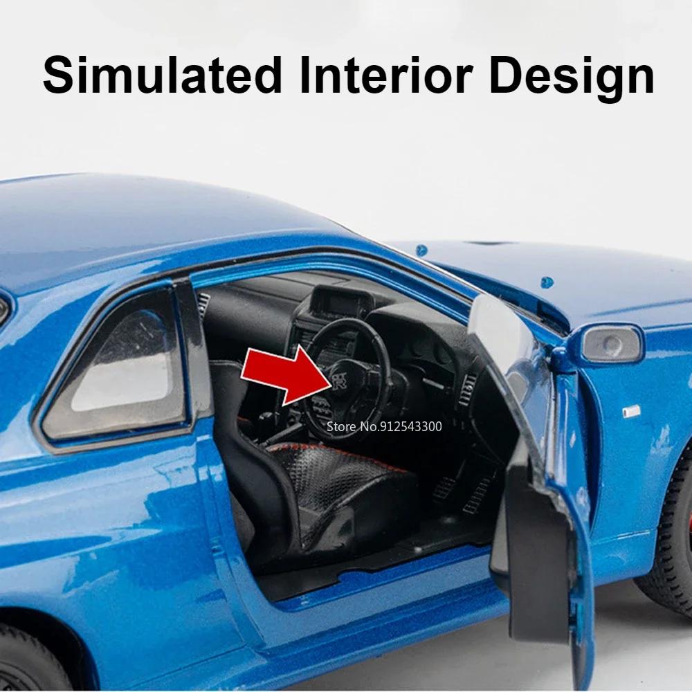 1:24 Scale GTR R34 R35 Sports Car Model Toy Doors Opened Music Light Pull Back Simulation Vehicle Models Alloy Diecast Gifts